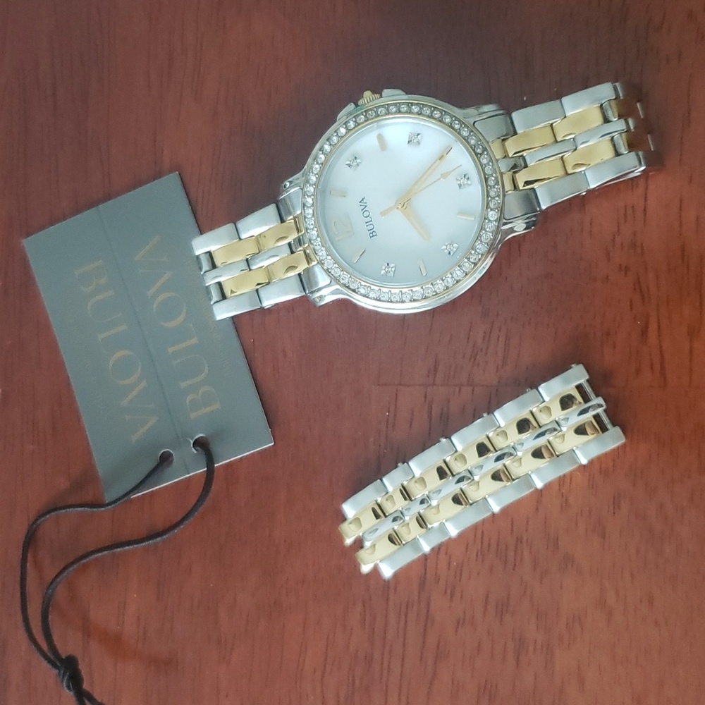 ❤ Bulova Watch